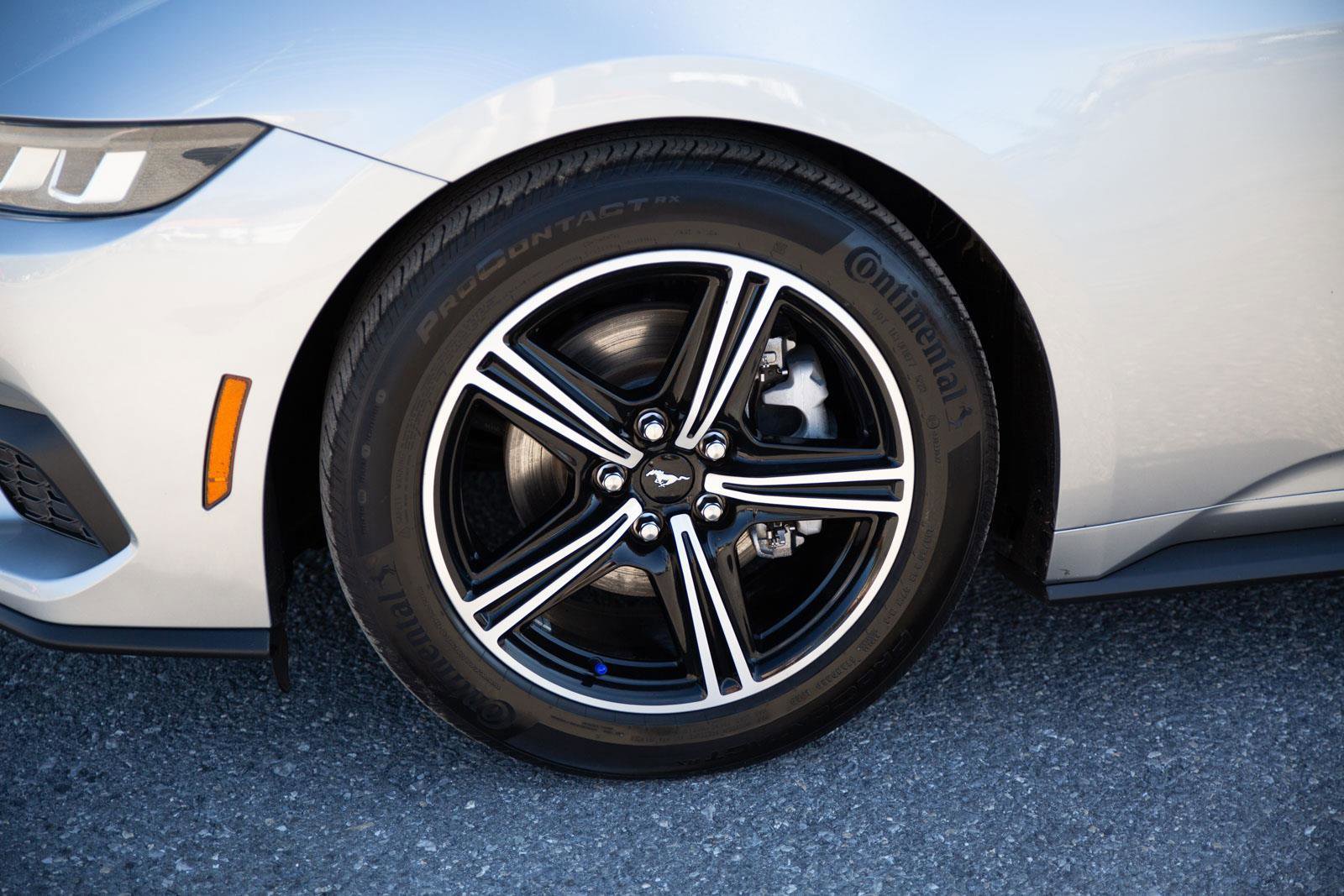 Used 2024 Ford Mustang Premium image 30