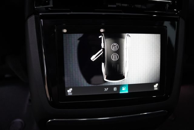 Used 2025 Cadillac Escalade IQ Luxury 2 w/ LPO, Premium Carpet Package AWD/4WD image 20