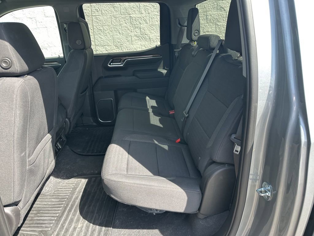 Used 2023 Chevrolet Silverado 1500 LT image 9