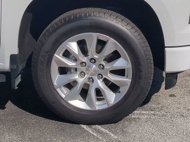 Used 2023 Chevrolet Silverado 1500 Custom image 11