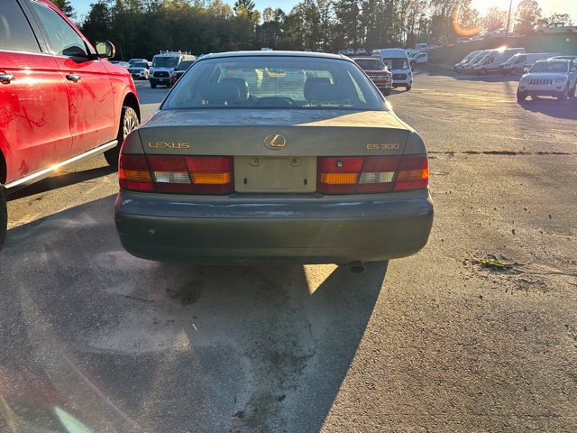Used 1999 Lexus ES 330 FWD image 6