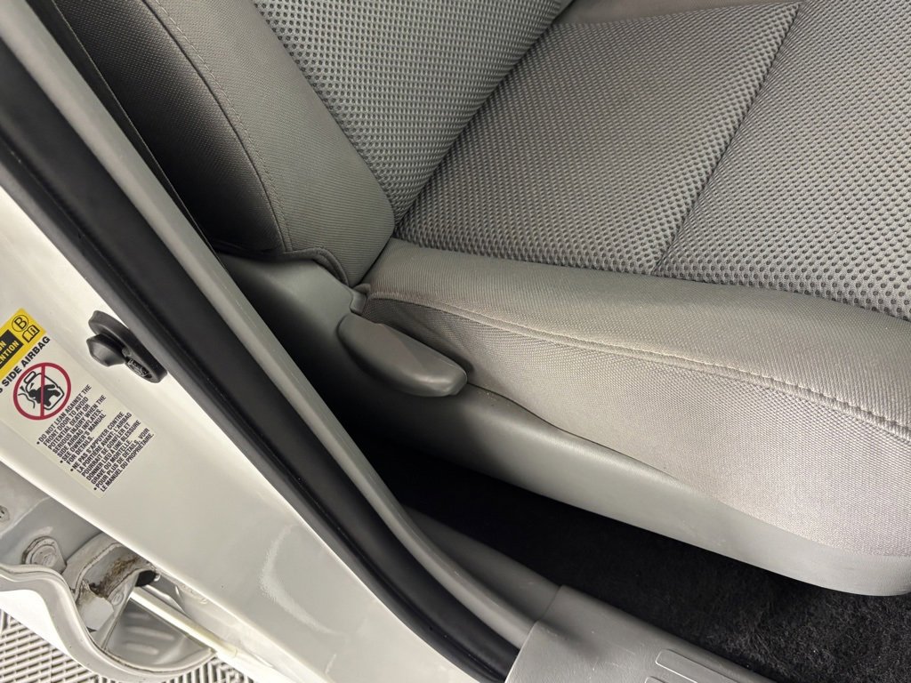 Used 2014 Toyota Tacoma 4x4 Double Cab image 32