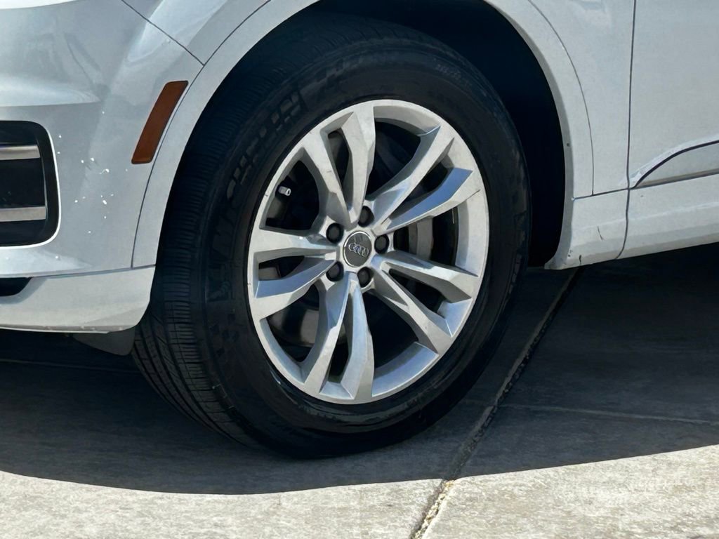 Used 2018 Audi Q7 3.0T Premium Plus image 4