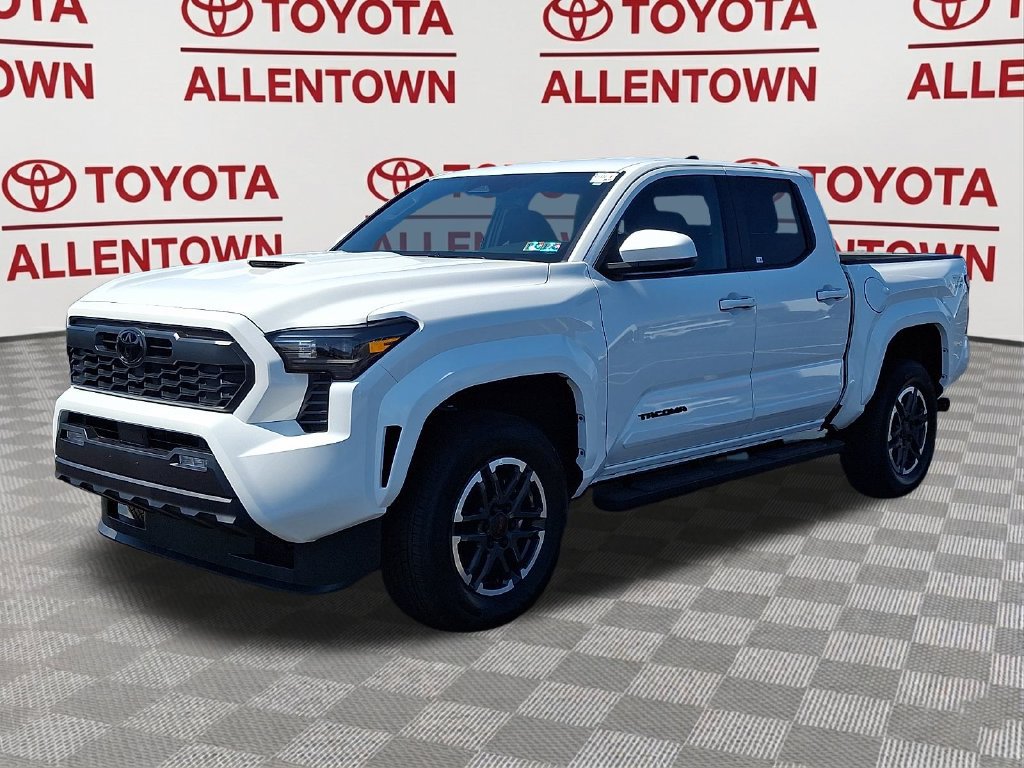 New 2026 Toyota Tacoma TRD Sport AWD/4WD image 2