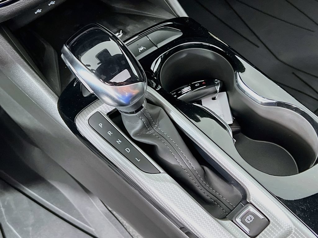 New 2025 Buick Envista Sport Touring FWD image 12