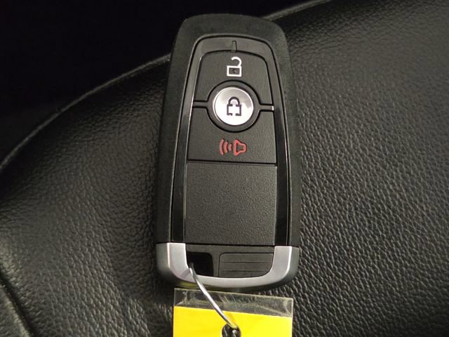 Used 2022 Ford Edge SEL image 26