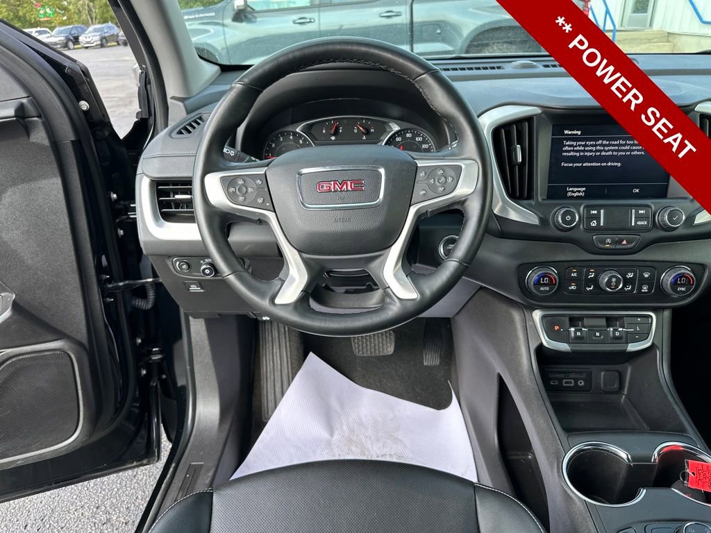 Used 2024 GMC Terrain SLT image 16