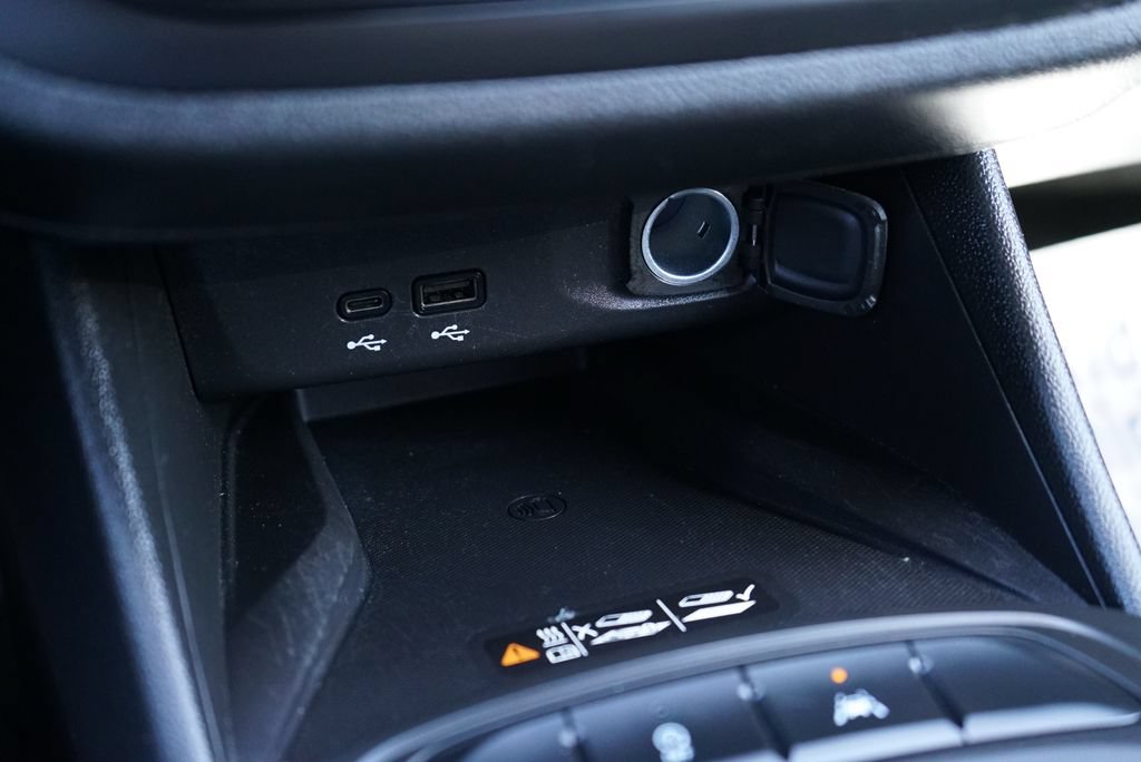 Used 2024 Buick Envista Preferred w/ Convenience II Package FWD image 15