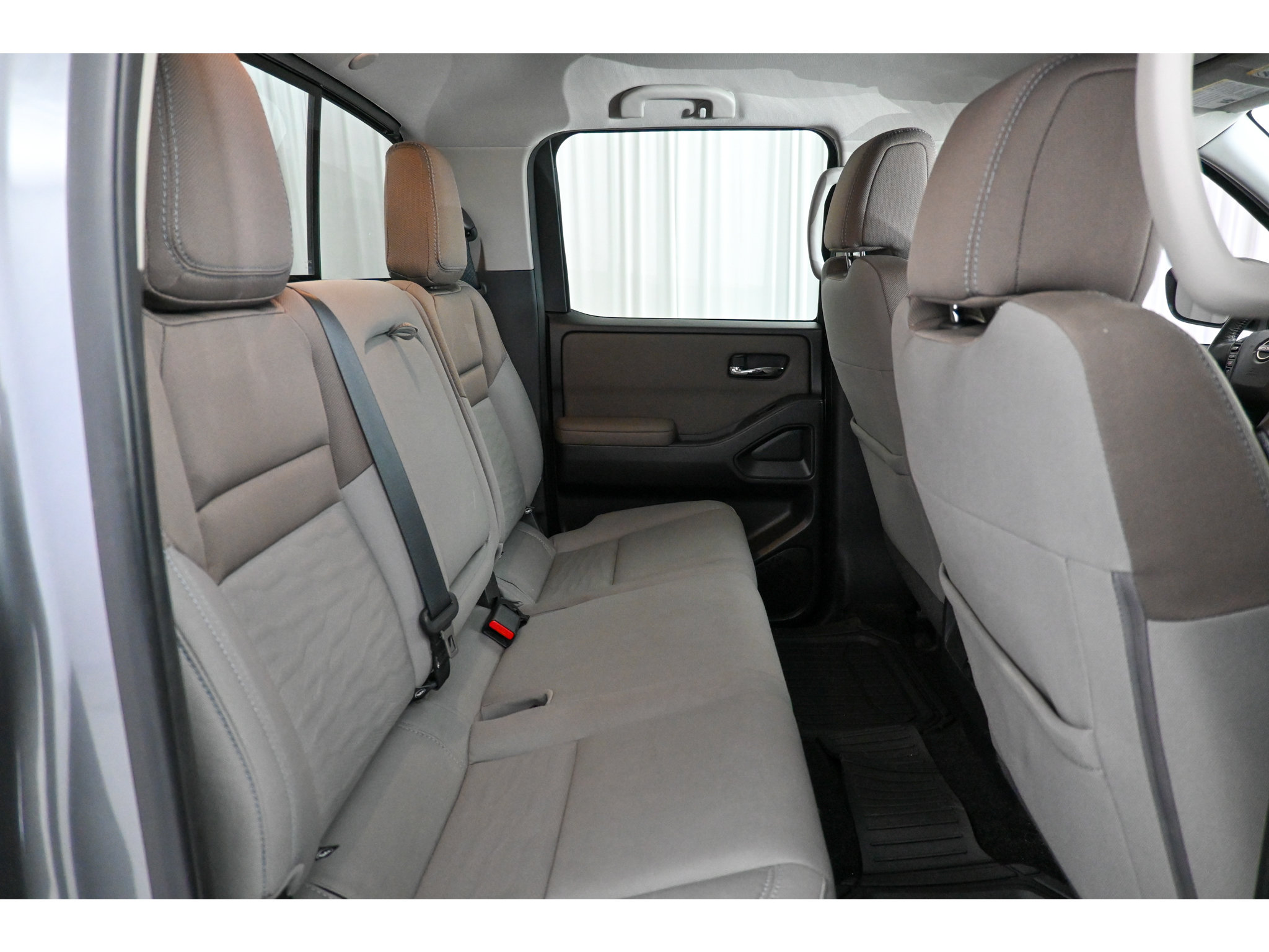 Used 2022 Nissan Frontier SV w/ Technology Package AWD/4WD image 18