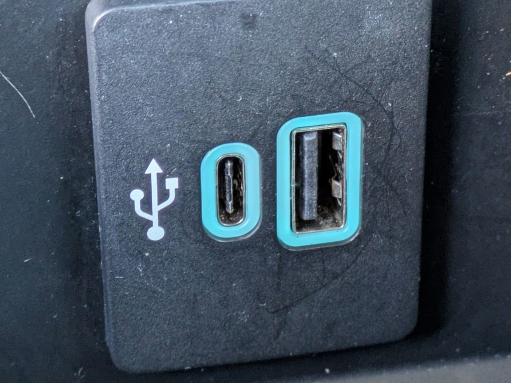 Certified 2023 Ford F250 Lariat w/ Lariat Ultimate Package image 26