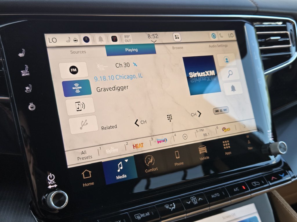 New 2026 Jeep Grand Wagoneer L Summit AWD/4WD image 11