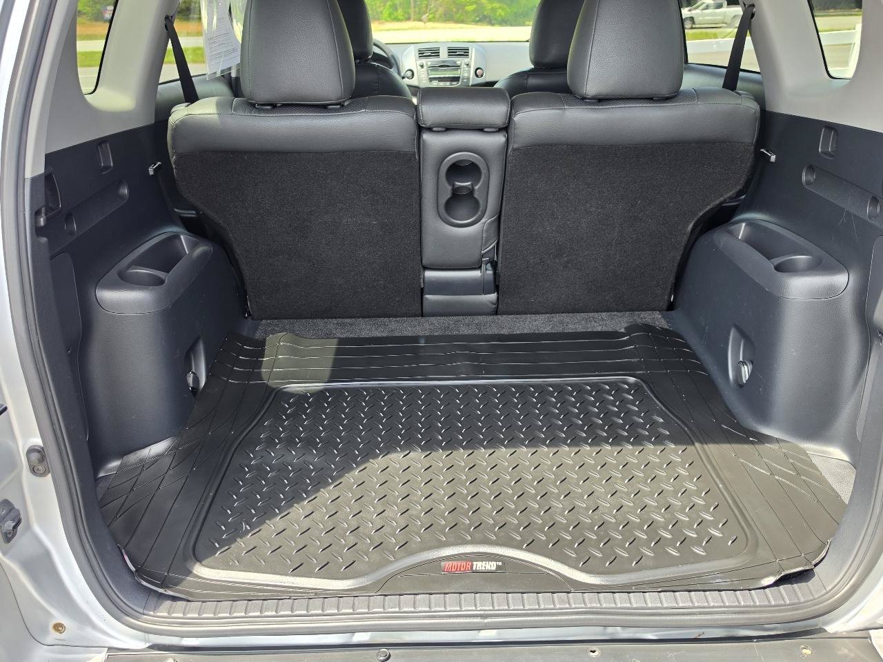 Used 2011 Toyota RAV4 Sport w/ Sport Extra Value Pkg AWD/4WD image 6
