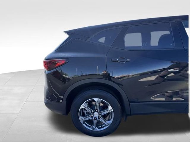 Used 2024 Chevrolet Blazer LT image 4