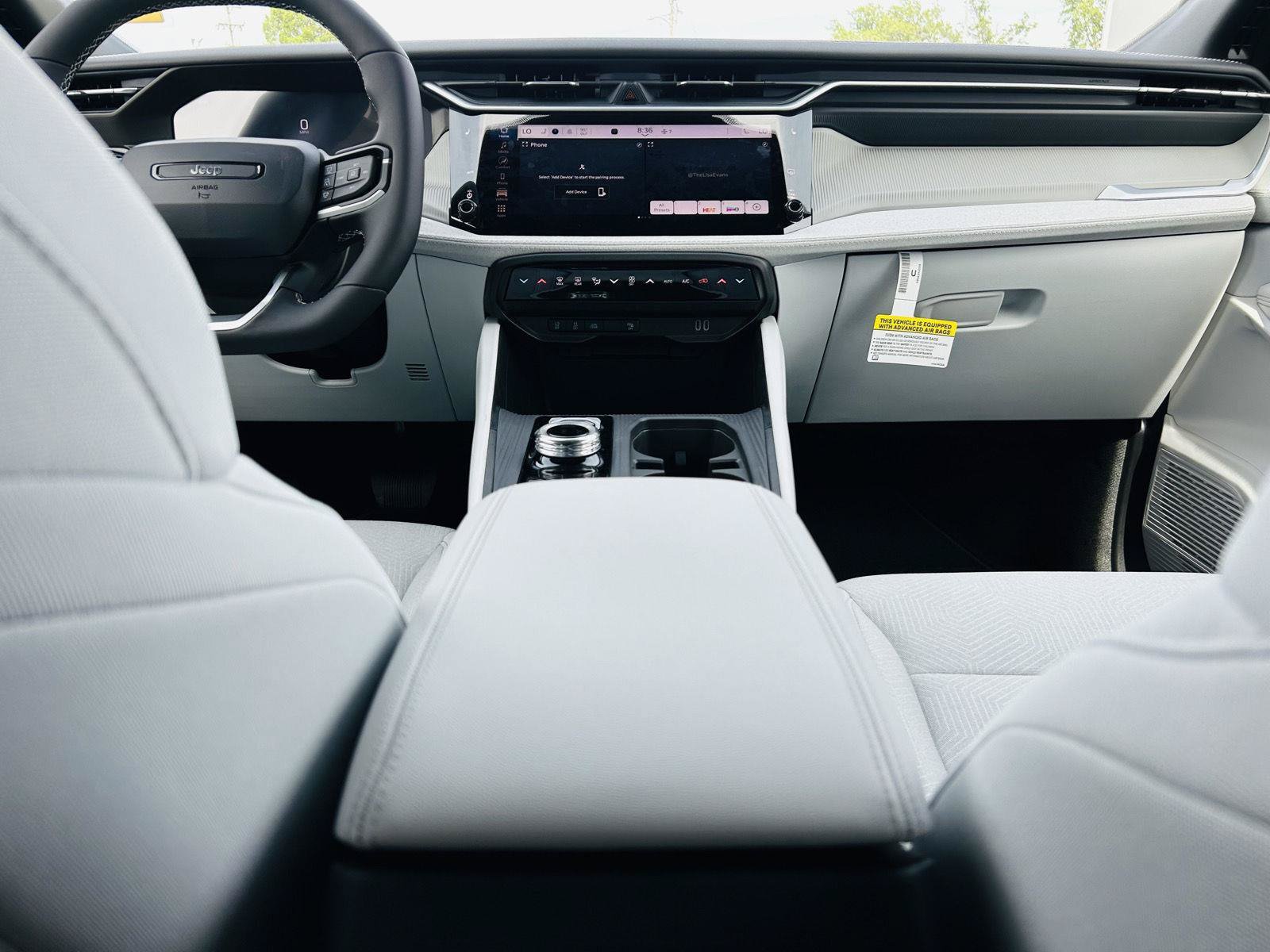 New 2026 Jeep Cherokee Laredo AWD/4WD image 24