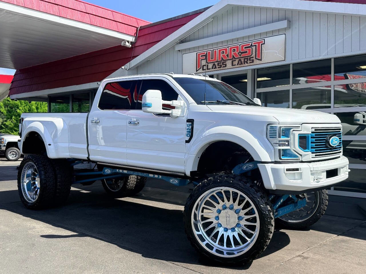Used 2022 Ford F450 Platinum w/ FX4 Off-Road Package AWD/4WD image 1