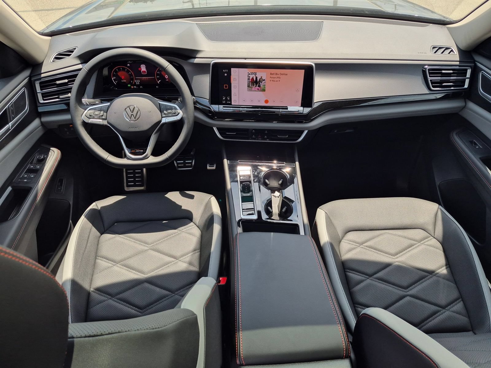 New 2026 Volkswagen Atlas Peak Edition AWD/4WD image 25