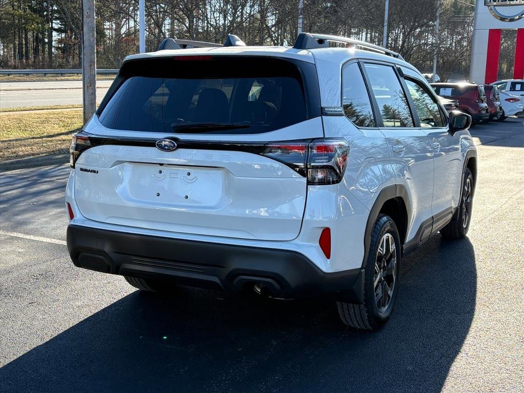Used 2025 Subaru Forester Premium w/ Convenience Package #2 image 7