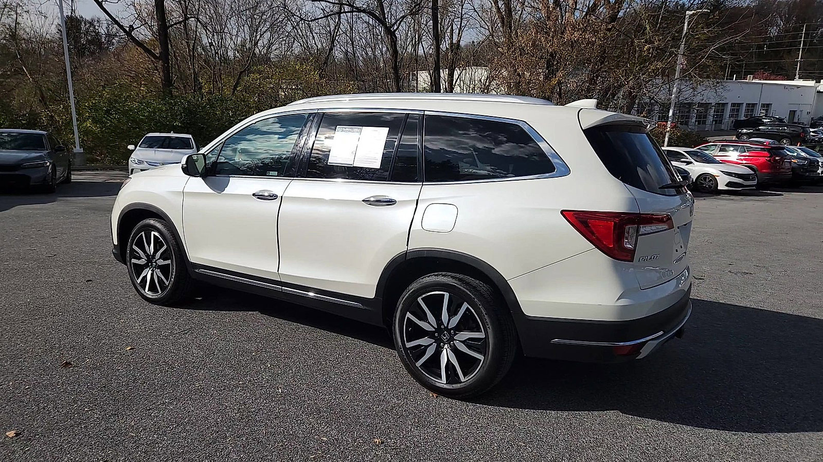 Used 2019 Honda Pilot Elite image 6