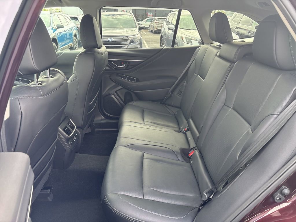 Certified 2025 Subaru Outback Touring XT AWD/4WD image 12