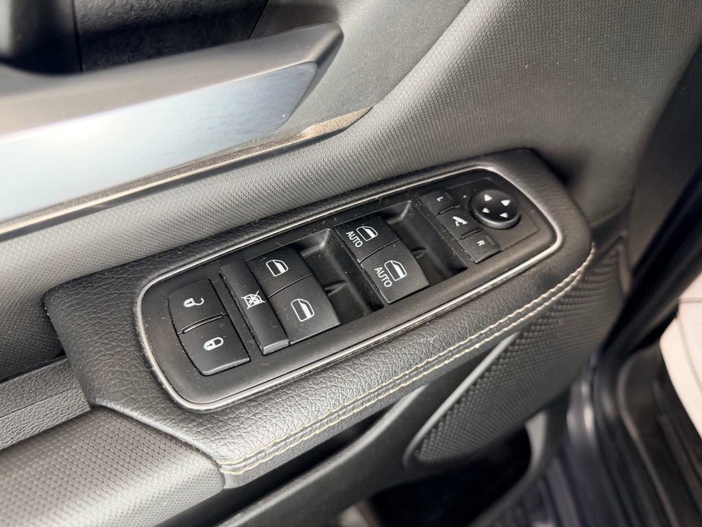 Used 2019 RAM 1500 Sport w/ Level 2 Equipment Group AWD/4WD image 18