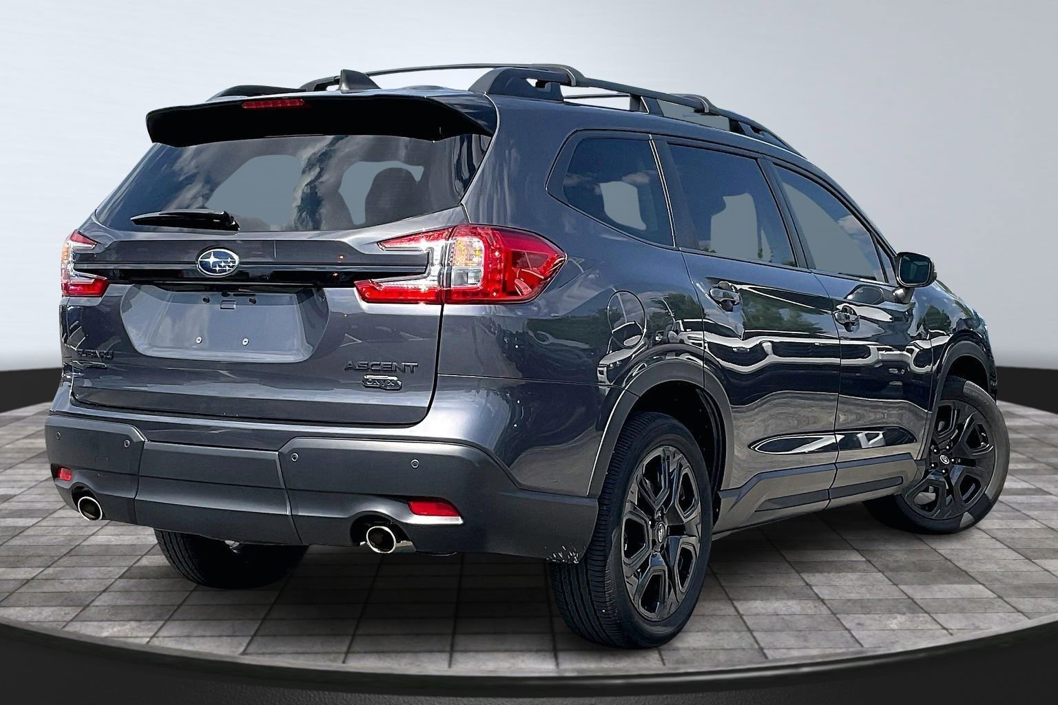 Certified 2023 Subaru Ascent Onyx Edition AWD/4WD image 2
