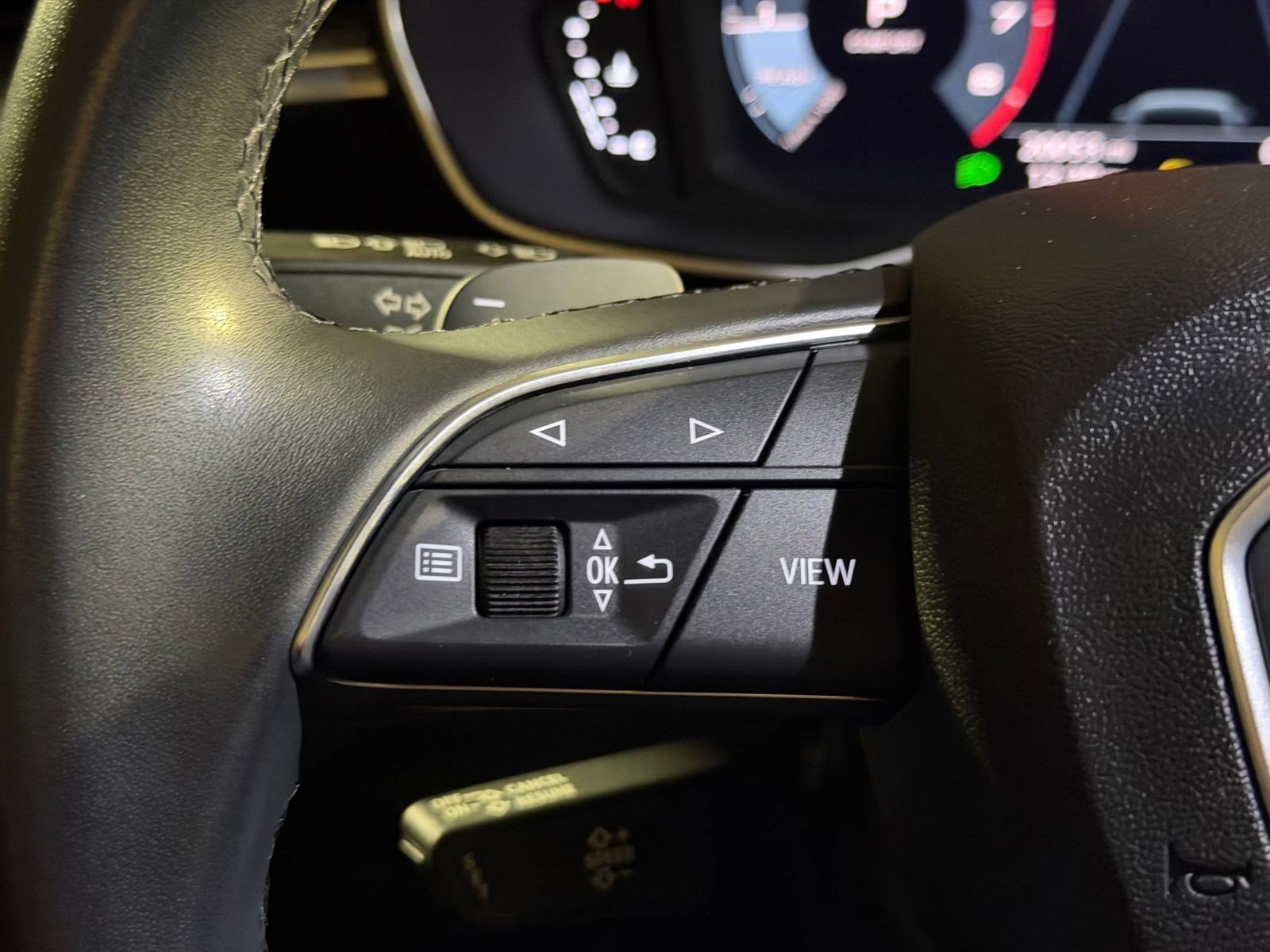 Certified 2023 Audi Q3 2.0T Premium w/ Black Optic Sport Package AWD/4WD image 16