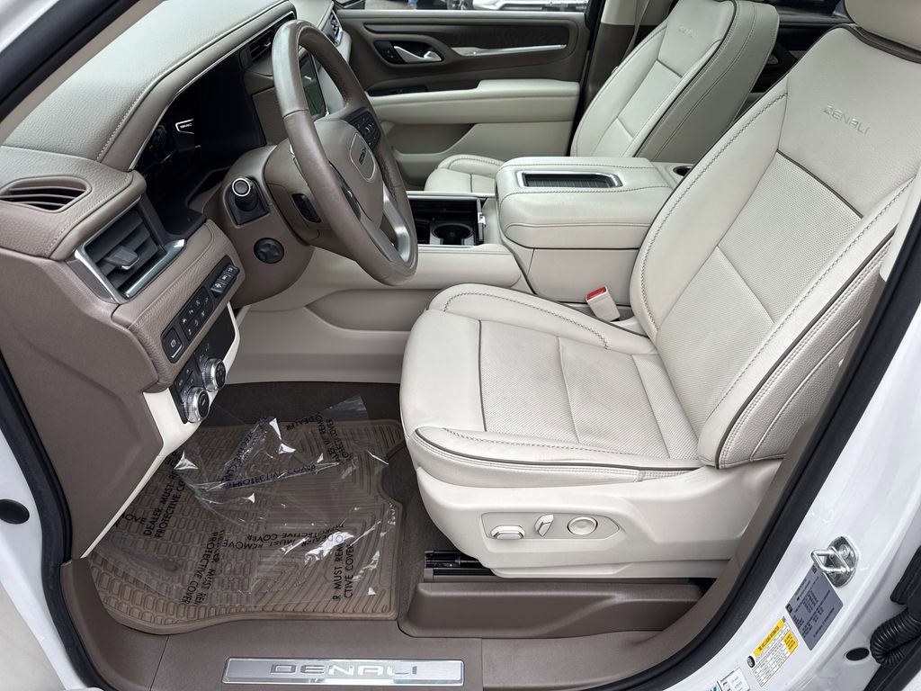 Used 2022 GMC Yukon Denali image 4