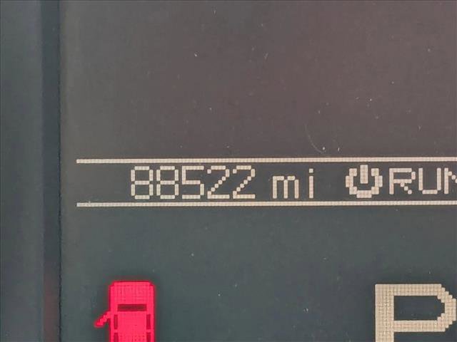 Used 2011 Jeep Grand Cherokee Laredo image 11