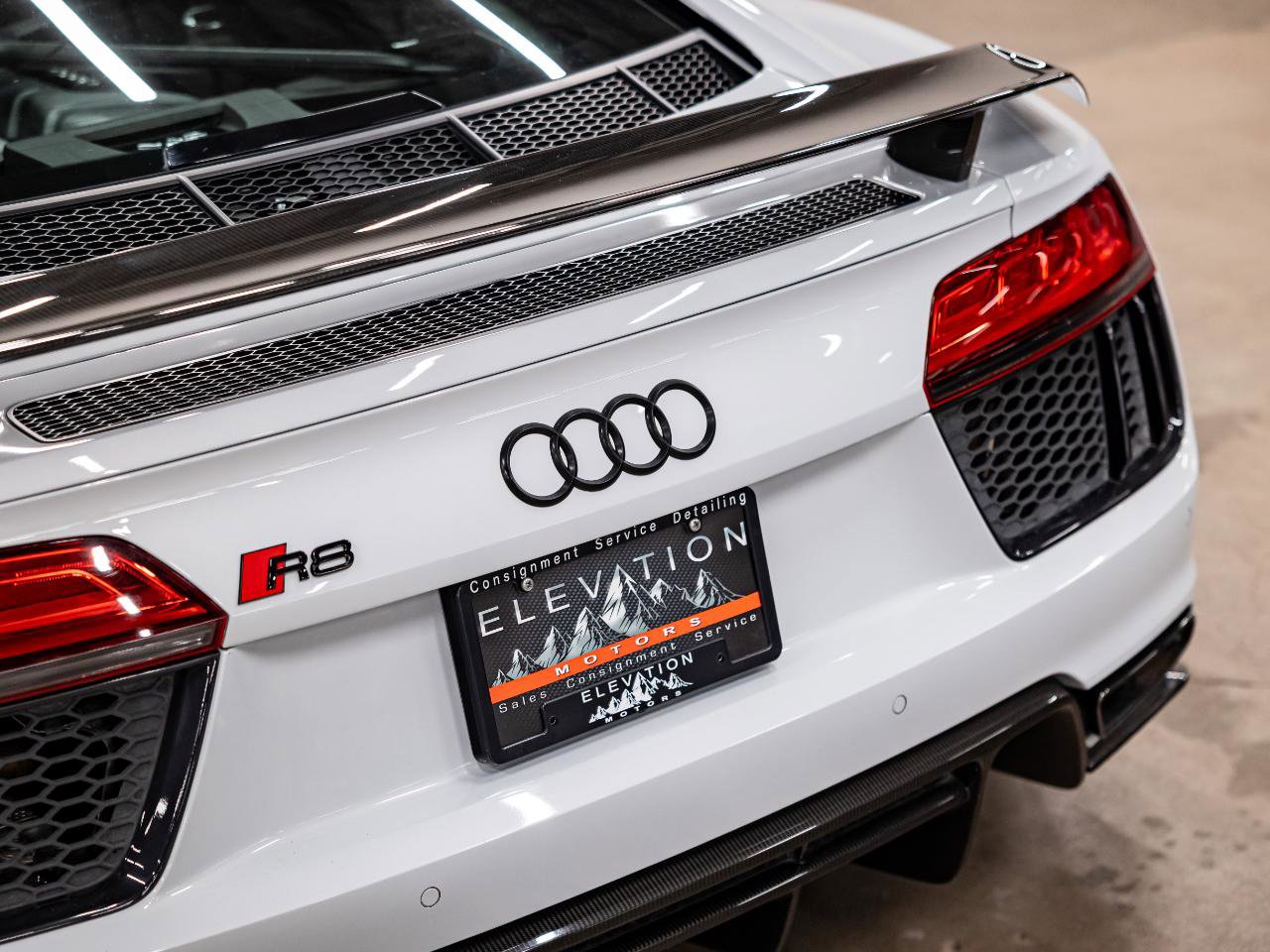 Used 2017 Audi R8 V10 plus image 31