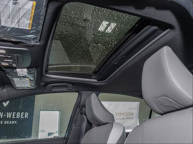 New 2026 Toyota Camry SE FWD image 17