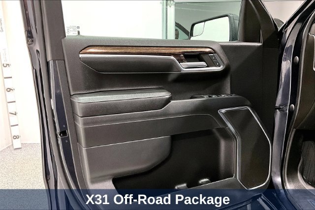 Used 2023 GMC Sierra 1500 Elevation AWD/4WD image 29