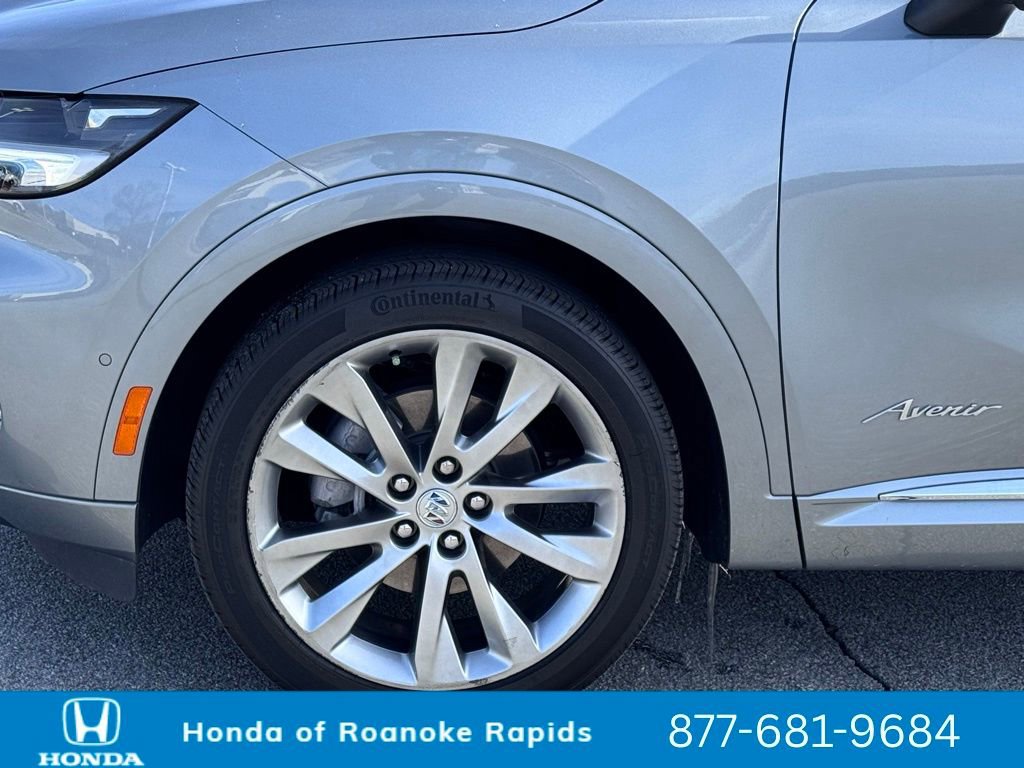 Used 2023 Buick Envision Avenir image 40