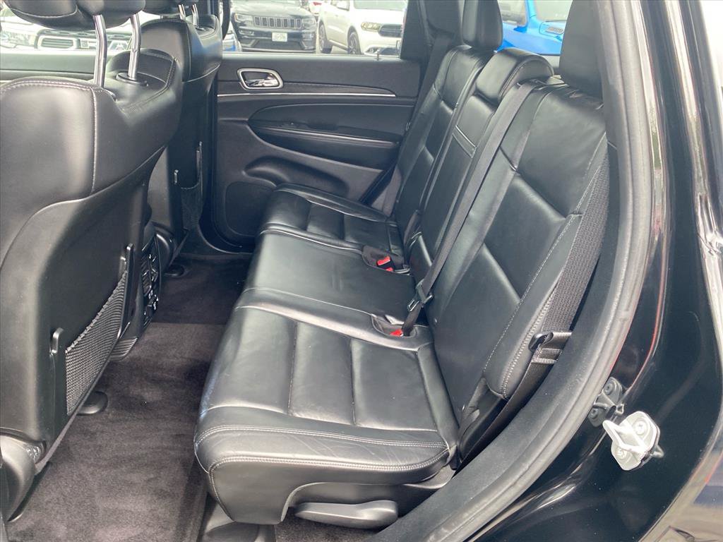 Used 2018 Jeep Grand Cherokee Limited AWD/4WD image 23