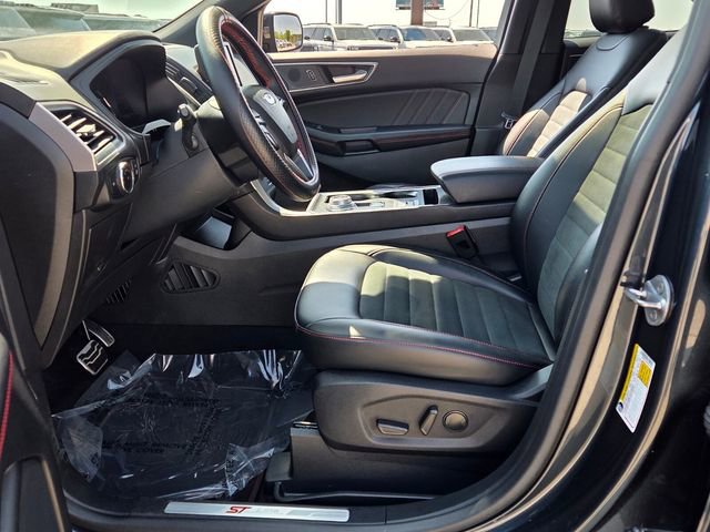 Used 2023 Ford Edge ST-Line image 5