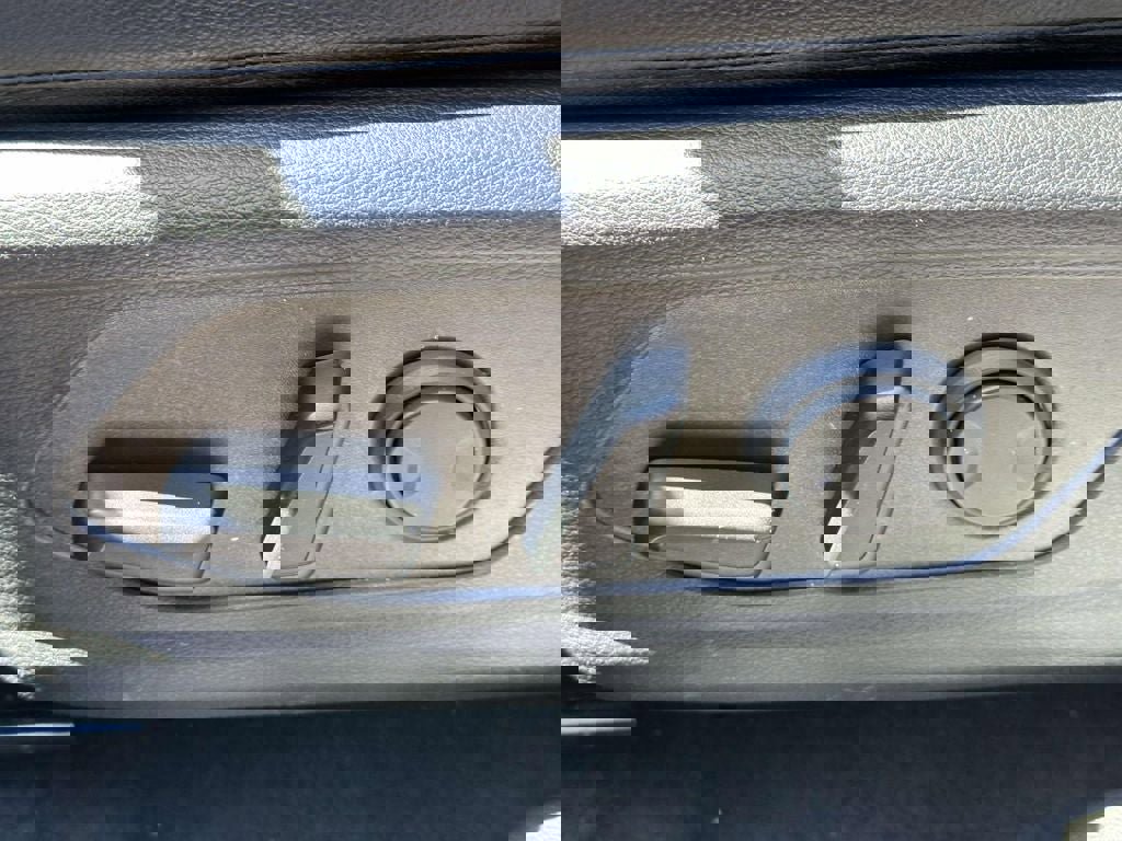 Certified 2023 Kia Sportage X-Line image 18