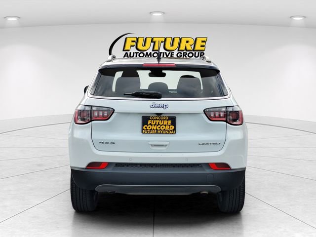 Used 2024 Jeep Compass Limited image 5