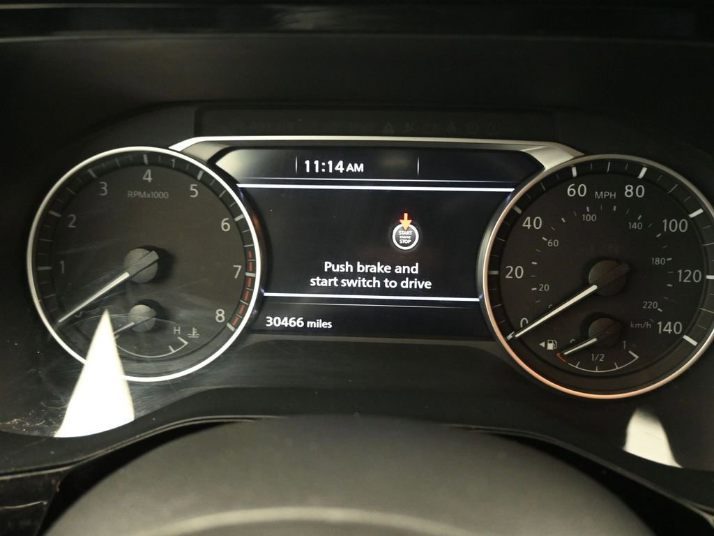 Used 2024 Nissan Pathfinder SV image 12