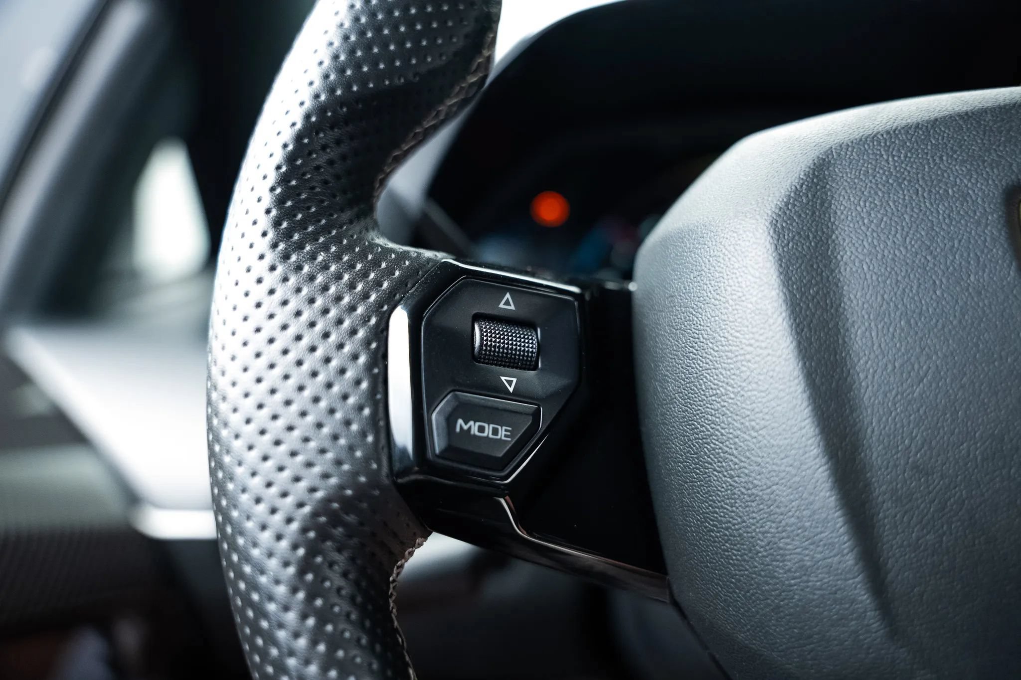 Used 2019 Lamborghini Aventador SVJ AWD/4WD image 42