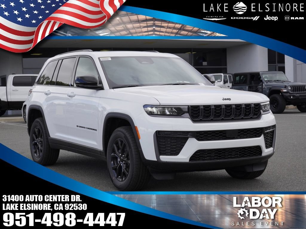 New 2026 Jeep Grand Cherokee Altitude AWD/4WD 360° Tour