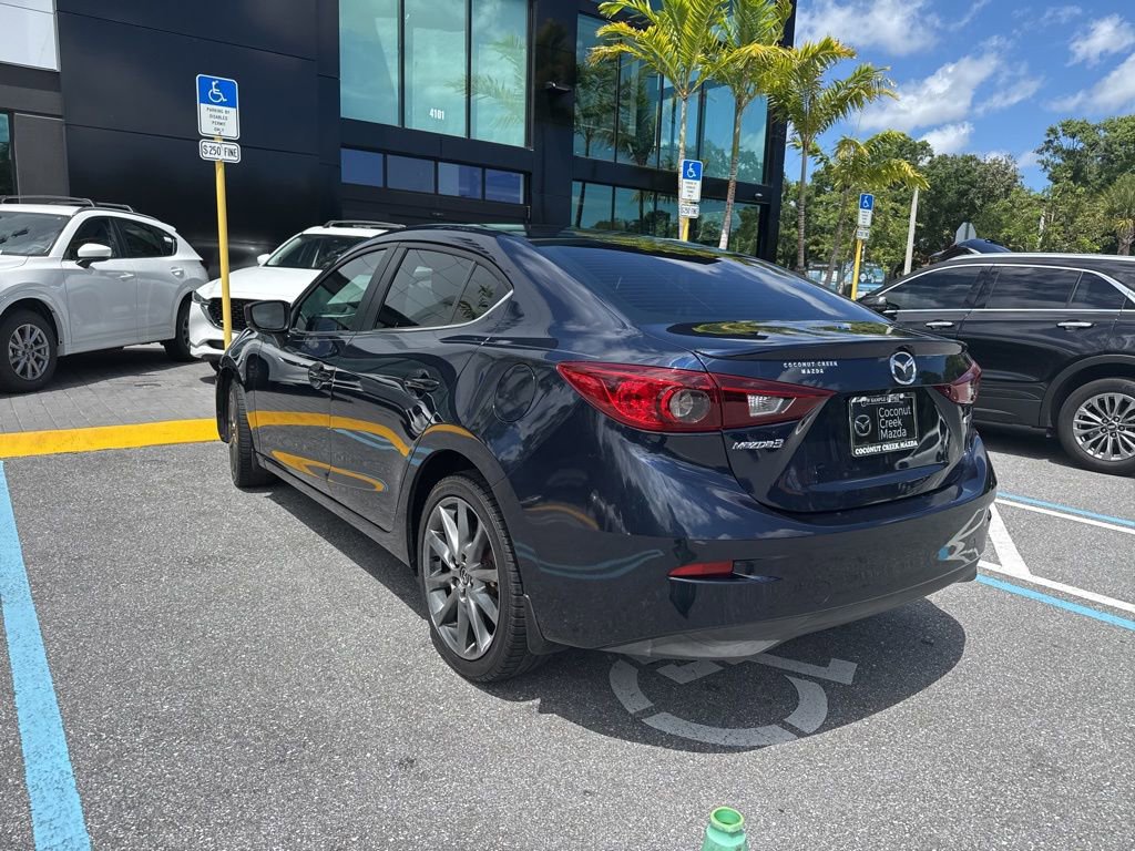 Used 2018 MAZDA MAZDA3 Touring FWD image 10