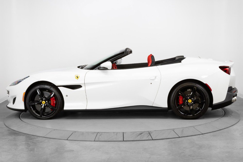 Certified 2020 Ferrari Portofino image 4