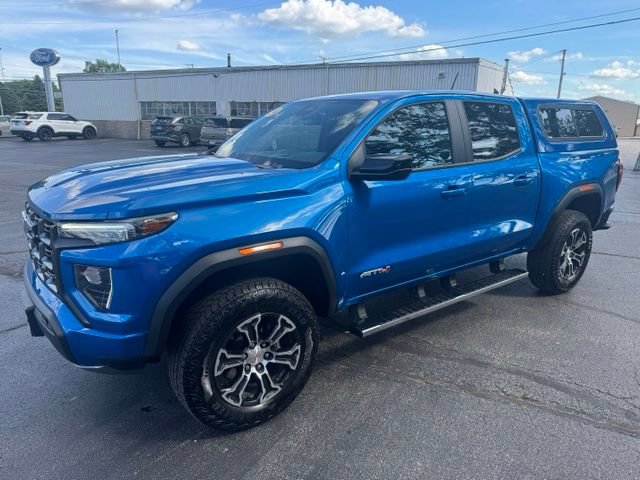 Used 2024 GMC Canyon AT4 w/ Canyon Safety Plus Package AWD/4WD image 2