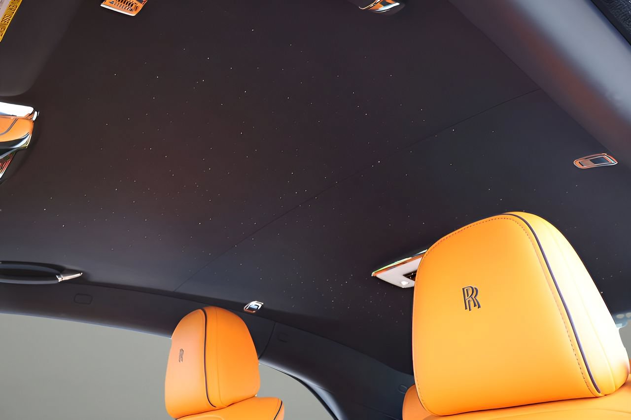 Certified 2024 Rolls-Royce Spectre w/ Leather Finishing Pack AWD/4WD image 31