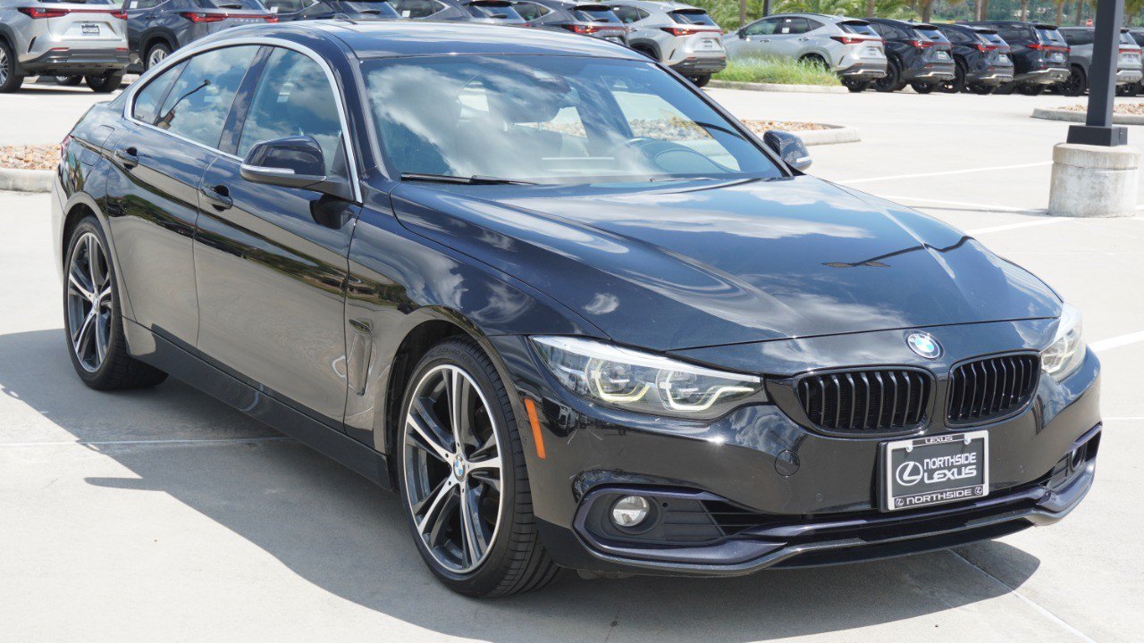 Used 2020 BMW 430i Gran Coupe w/ Executive Package RWD image 3