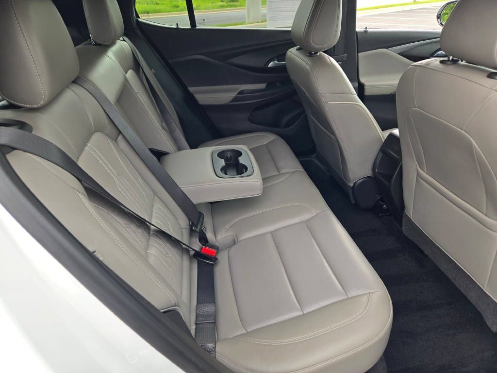 Used 2024 Buick Envista Avenir FWD image 9