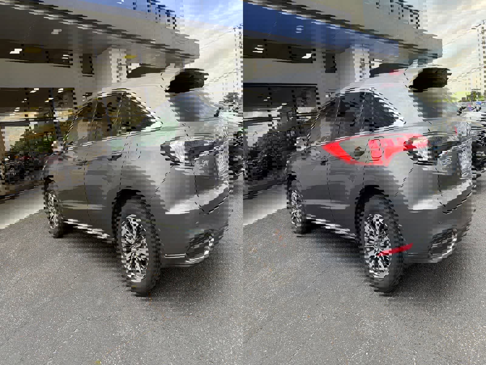 Used 2017 Acura RDX AWD w/ Advance Package image 6