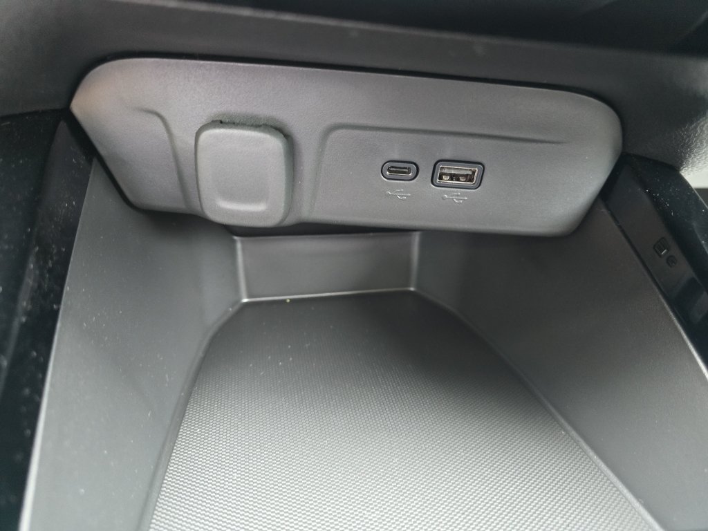 New 2026 Chevrolet Trax ACTIV w/ Driver Confidence Package FWD image 28