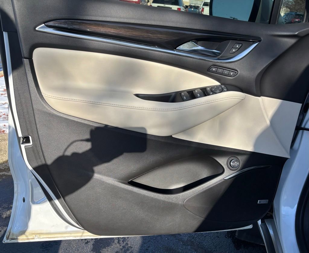 Used 2023 Buick Enclave Premium w/ Experience Buick Package image 11