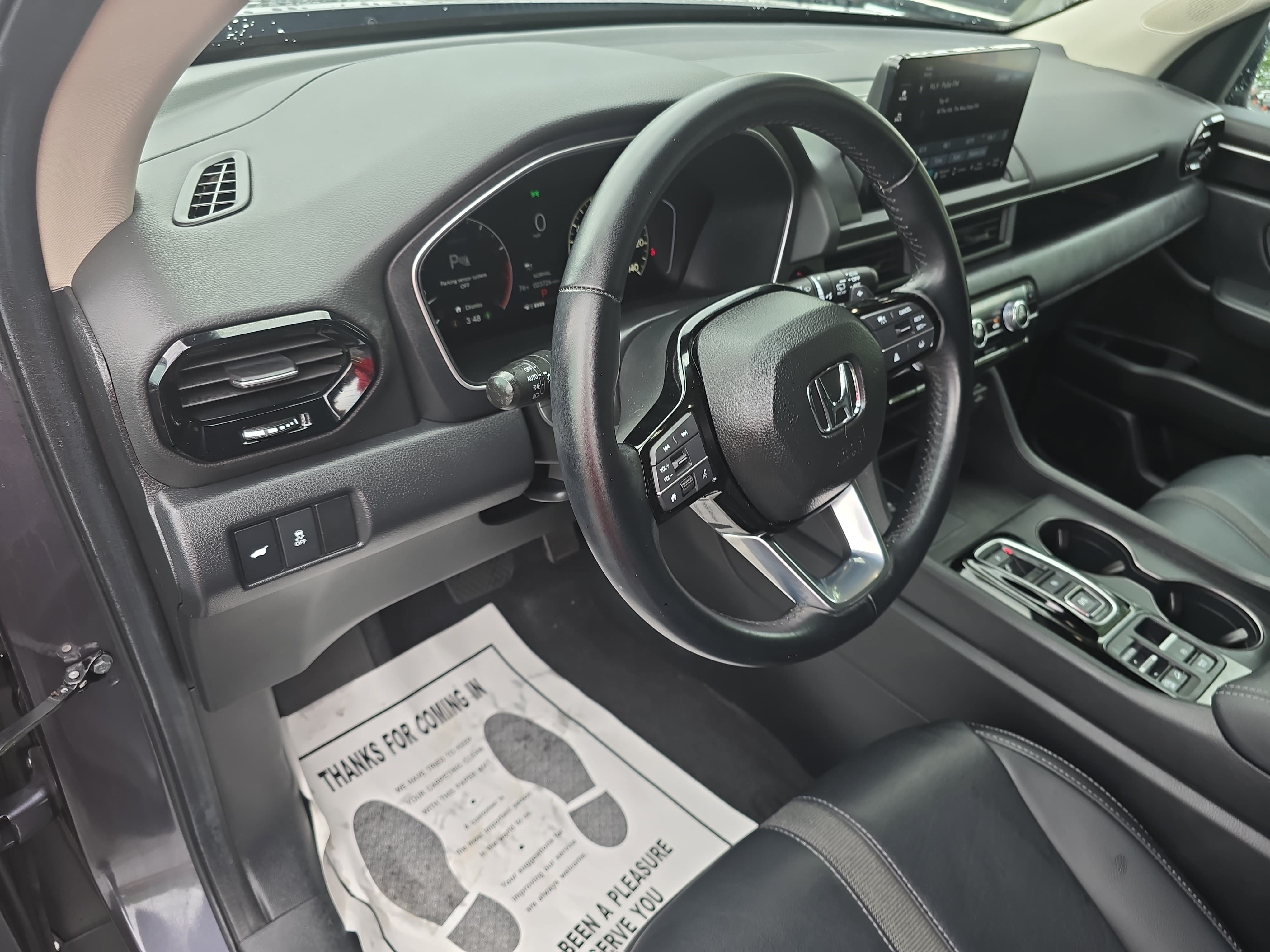 Used 2025 Honda Pilot EX-L image 18