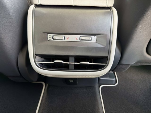 New 2026 Lincoln Nautilus Reserve AWD/4WD image 23